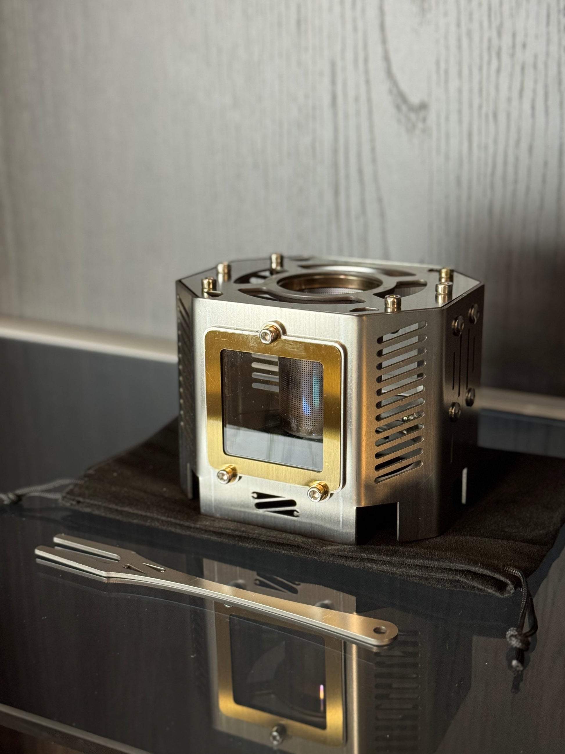 I ONE Outdoor Alcohol Stove Heating Shelter