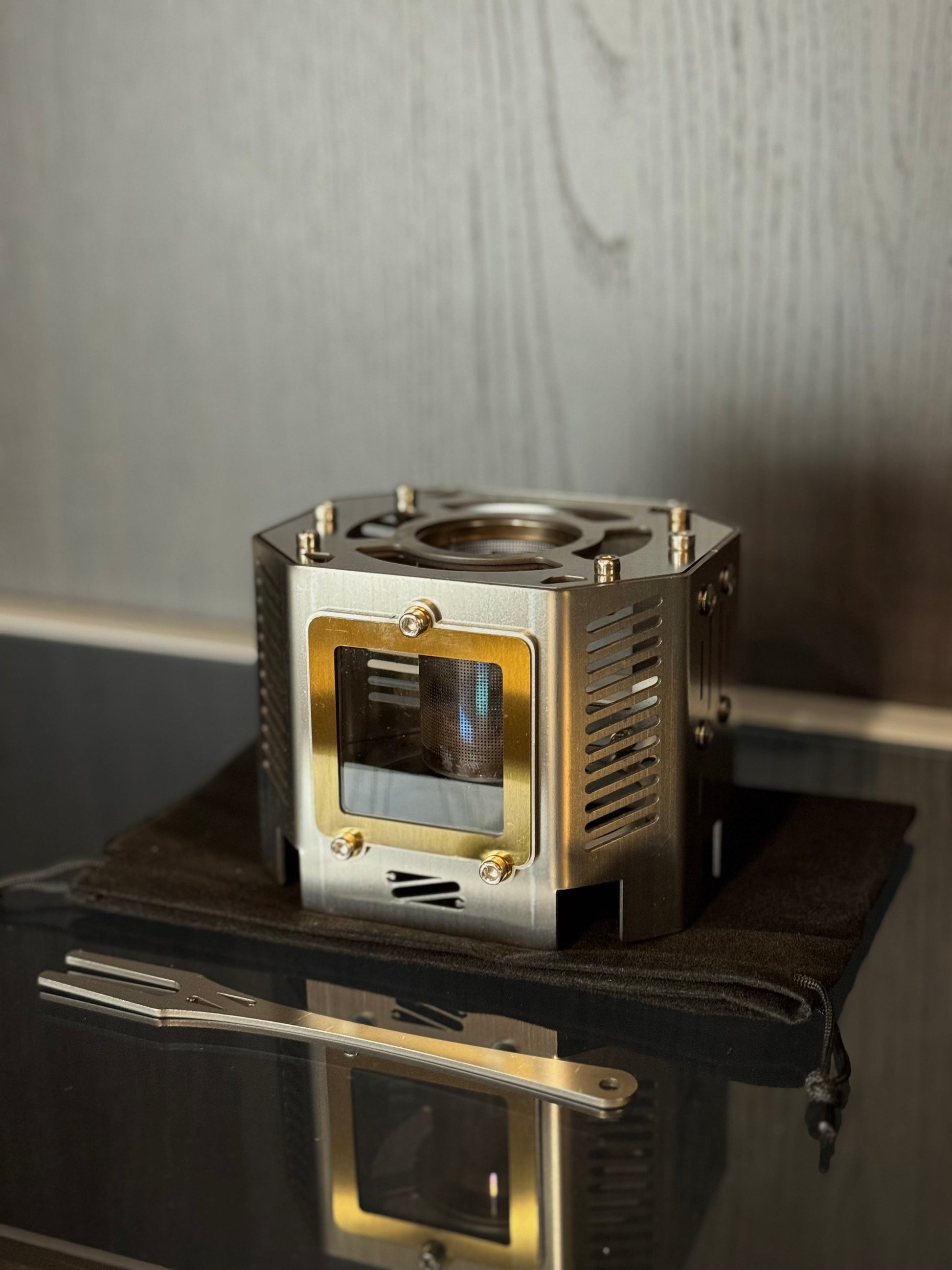 I ONE Outdoor Alcohol Stove Heating Shelter